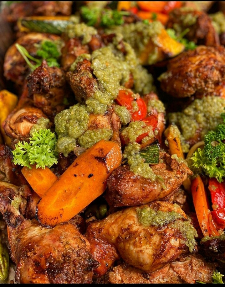 The African restaurant with the coolest edge. Experience the taste of African cuisine in a creative, cultural and exotic ambiance.